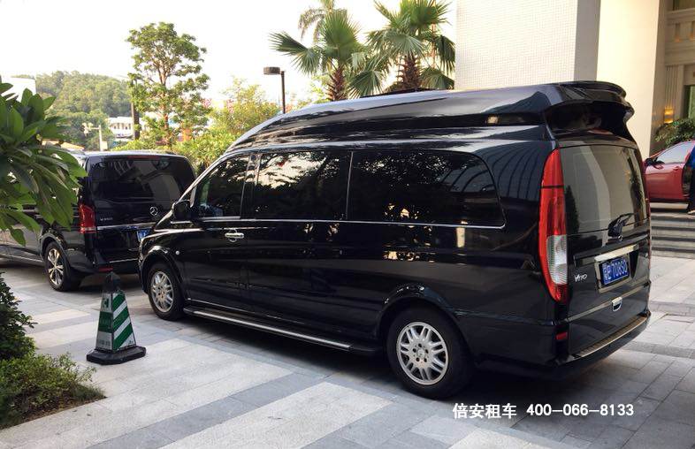 豪华高顶奔驰商务车 (2).jpg